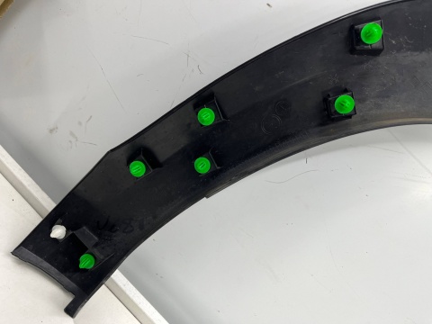 Listwa Mazda MX-30 MX30 DR 20r.- prawy przedni rant nadkola błotnika nakładka dn4e-51w21