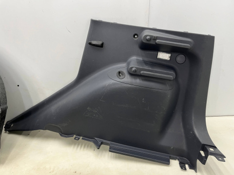 Tapicerka Mitsubishi Colt VI 6 Z30 5Drzwi 04-12r. wykładzina wkład mata dywan styropian boczek boczki bagażnika  KOMPLET 