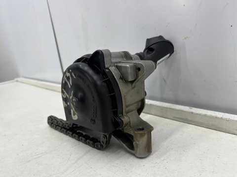 Pompa oleju VW Passat Golf Leon Ibiza Octavia Fabia Audi A1 A3 benzyna 1.4TSI smok 03C115105Q