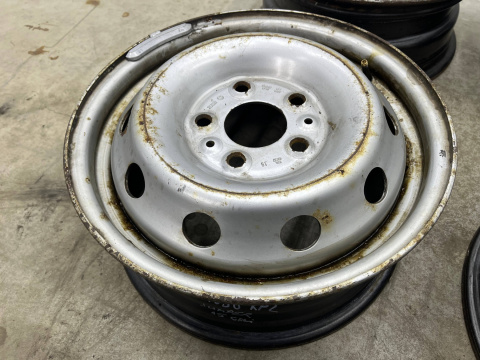 Felgi Citroen Jumper Ducato Boxer Movano 15 cali 6jx15 ET68 5x118 felgi stalowe KOMPLET KFZ 8877 Knomag 2151080 KBA43737