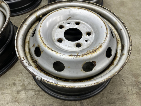 Felgi Citroen Jumper Ducato Boxer Movano 15 cali 6jx15 ET68 5x118 felgi stalowe KOMPLET KFZ 8877 Knomag 2151080 KBA43737