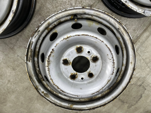 Felgi Citroen Jumper Ducato Boxer Movano 15 cali 6jx15 ET68 5x118 felgi stalowe KOMPLET KFZ 8877 Knomag 2151080 KBA43737