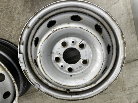 Felgi Citroen Jumper Ducato Boxer Movano 15 cali 6jx15 ET68 5x118 felgi stalowe KOMPLET KFZ 8877 Knomag 2151080 KBA43737