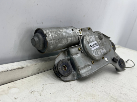 Mechanizm wycieraczek Ford Mondeo mk3 Focus Kombi tylny silniczek 0390201552  