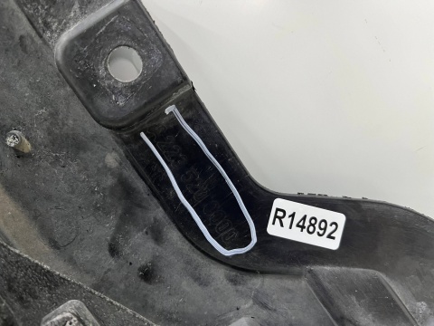 Osłona podwozia Mercedes w223 v223 S-klasa 20r.- osłona dolna silnika ORYGINALNA a2235200000