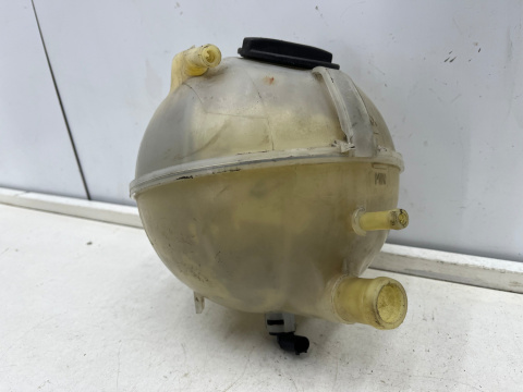 Zbiorniczek wyrównawczy Mercedes Vito Viano w639 CDi diesel 03-14r. płynu chłodzącego oryginalny a6395010503