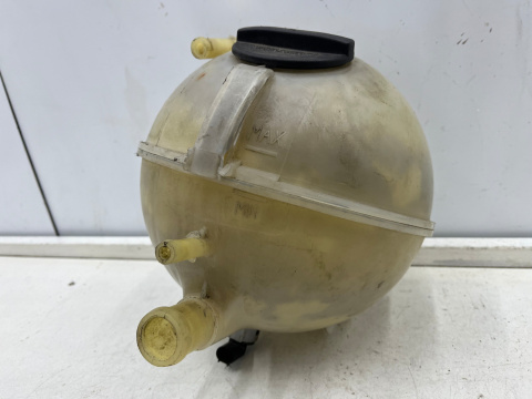 Zbiorniczek wyrównawczy Mercedes Vito Viano w639 CDi diesel 03-14r. płynu chłodzącego oryginalny a6395010503