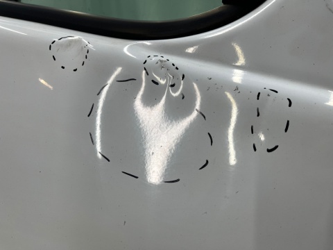 Drzwi Renault Trafic II 2 Opel Vivaro A Nissan Primastar 01-14r. prawe przednie prawy przód