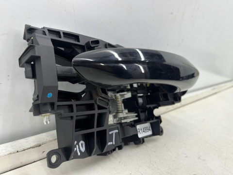 Klamka BMW 5 F10 sedan F11 kombi 10-17r. lewa tylna zewnętrzna rączka drzwi lewy tył Schwarz II