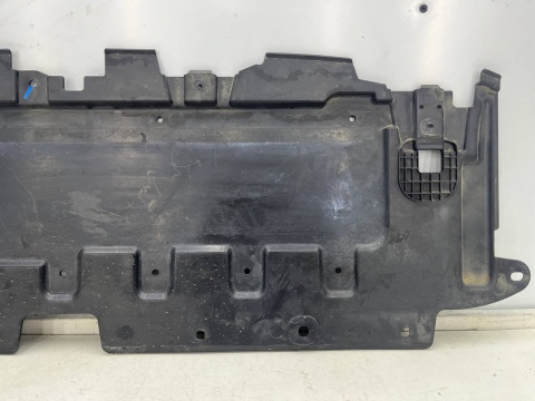 Osłona podwozia Opel Astra K V 15-22r. osłona dolna silnika zderzaka płyta 13423601