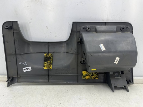 Schowek Chevrolet Nubira III J200 05-12r. schowek deski kierowcy pod kierownicą 96554992 96555000