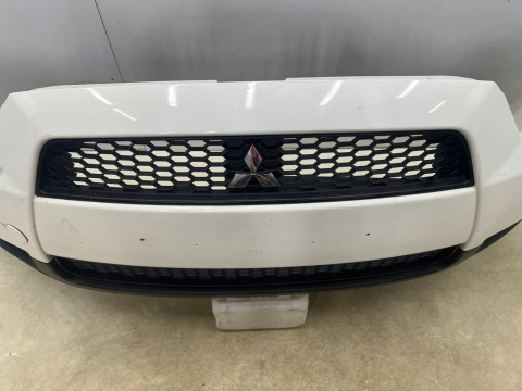 Zderzak przedni Mitsubishi Colt VI 6 Z30 08-12r. Lift przód 6400C105