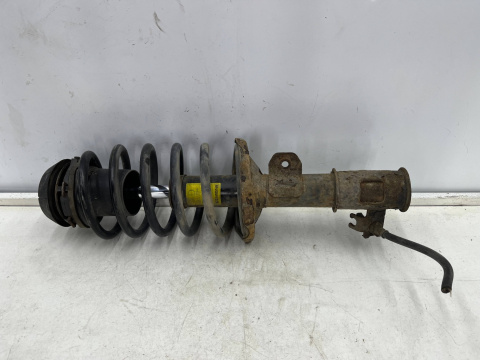 Amortyzator Chevrolet Nubira III J200 05-12r. przedni PRAWY mcpherson sprężyna prawy przód 7451294