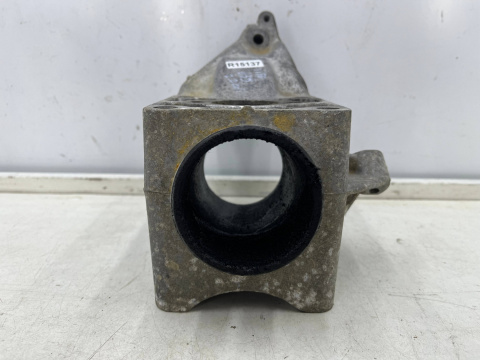 Łapa silnika Mercedes Vito W639 Sprinter II W906 2.2 cdi diesel mocowanie lewa łapa silnika dolot intercoolera a6462230004