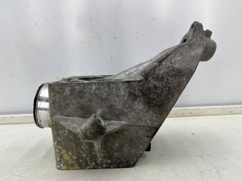 Łapa silnika Mercedes Vito W639 Sprinter II W906 2.2 cdi diesel mocowanie lewa łapa silnika dolot intercoolera a6462230004