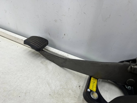 Pedał hamulca Chevrolet Nubira III J200 Lacetti 05-12r. czujnik hamulca