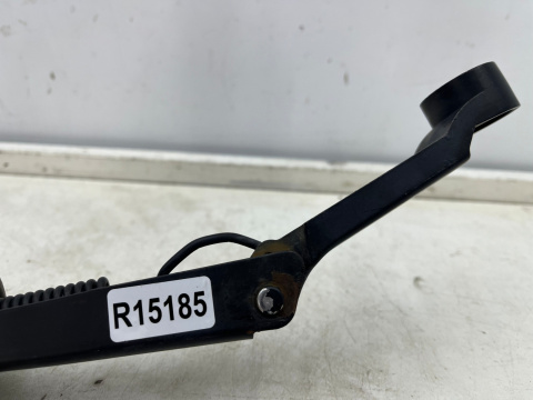 Ramię wycieraczki Chevrolet Nubira III J200 Lacetti 05-12r. lewa strona kierowcy