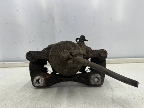 Zacisk hamulcowy Chevrolet Nubira III J200 05-12r. 2.0 cdi diesel prawy przedni jarzmo prawy przód