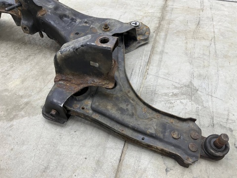 Belka silnika Chevrolet Nubira III J200 Lacetti 05-12r. 2.0 VCDi CDTi diesel kołyska wózek sanki wahacze