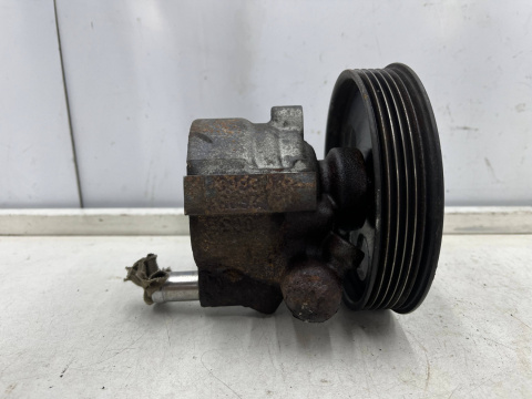 Pompa wspomagania Dacia Logan 1 I Sandero Clio II Kangoo I Megane II Scenic II 05-14r. 1.5 dci 1.4 16v 1.6 mpi 7700419117