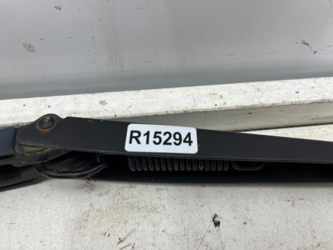 Ramię wycieraczki Dacia Logan 1 I Mcv 05-14r. prawa strona pasażera 288809497r