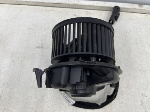 Wentylator wnętrza Dacia Logan 1 I Mcv Sandero I 05-14r. dmuchawa powietrza nadmuchu nawiewu nagrzewnicy x90p35ch