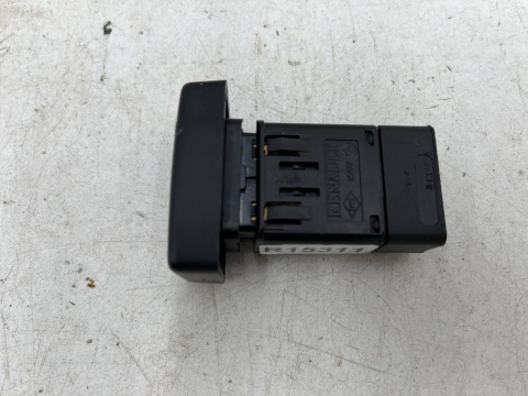 Włącznik świateł awaryjnych Dacia Logan 1 I 05-14r. przycisk