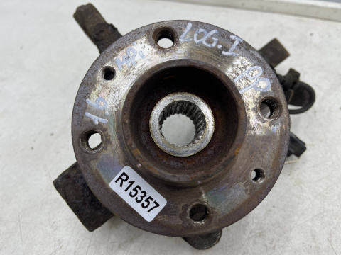 Zwrotnica Dacia Logan 1 I Sandero 05-14r. 1.5 dci 1.6 mpi piasta prawa przednia czujnik ABS prawy przód