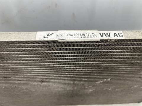 Chłodnica klimatyzacji Vw Golf Passat Tiguan Audi A3 8v Q3 Leon Octavia skraplacz klimy 5q0816411ah