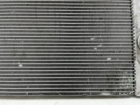 Chłodnica wody BMW F10 F11 F07 F12 F13 F06 F01 F02 F03 F04 ORYGINALNA SZCZELNA 8509176