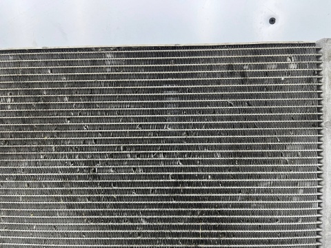 Chłodnica wody BMW F10 F11 F07 F12 F13 F06 F01 F02 F03 F04 ORYGINALNA SZCZELNA 8509176