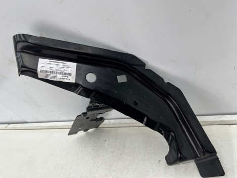 Pas przedni Porsche Macan I 95b 14r.- LEWA podłużnica wzmocnienie DOLNE wspornik reflektora NOWE oryginalne 95b805457