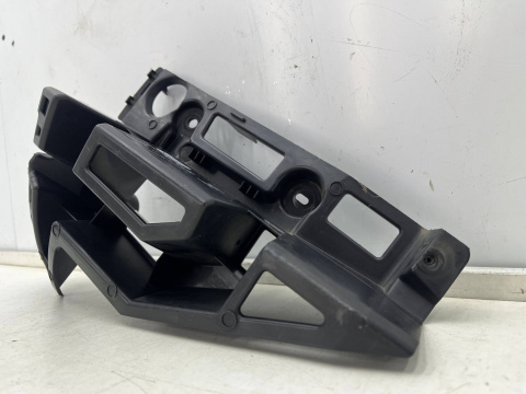 Ślizg Peugeot 3008 II 16-24r. lewe tylne mocowanie wspornik uchwyt zderzaka lewy tył 9810591580