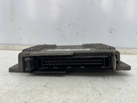 Komputer silnika Renault Laguna 1 I 94-01r. 2.0 Benzyna moduł sterownik ECU HOM7700105819 S113722103 7700105985