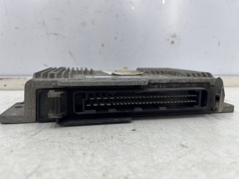 Komputer silnika Renault Scenic 1 I 96-03r. 1.6 Benzyna moduł sterownik ECU S115300202A HOM7700875745 7700105980