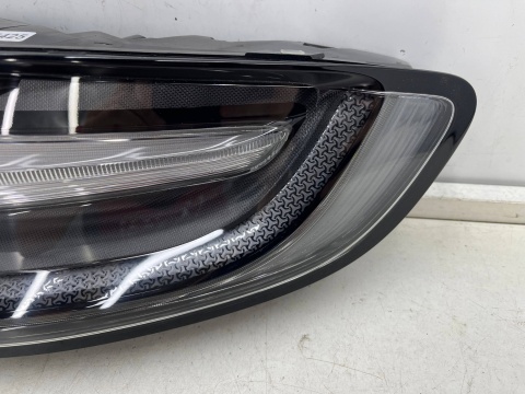 Lampa Porsche Macan I 95b LIFT 18r.- prawa tylna ORYGINALNA prawy tył 95b945092am