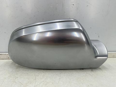 Lusterko Audi A4 B8 07-15r. prawa obudowa osłona lusterka zewnętrznego CHROMOWANE 8f0857528a 8f0857528c