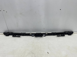 Ślizg Mercedes w223 s-klasa 20r.- środkowe przednie mocowanie wspornik zderzaka atrapy pasa a2238858100