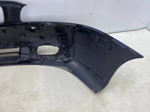 Zderzak przedni Volvo V70 II 2 00-05r. przód spryski 09484239