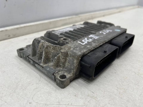 Komputer silnika Renault Laguna 2 II 01-07r. 2.0 benzyna sterownik ECU 8200676160 S126027120A 8200599846