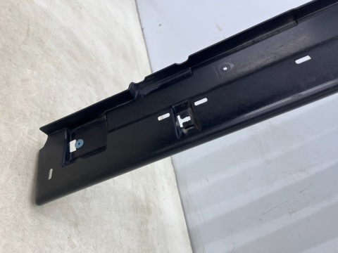 Nakładka progu Mitsubishi Space Star LIFT 19r.- prawa listwa progowa zewnętrzna próg 6512a874 6512a876