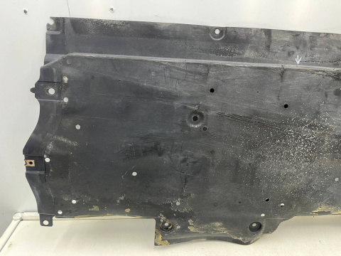 Osłona podwozia Mazda 3 III BM BN 13-18r. prawa tylna osłona płyta tył bjs7563d0