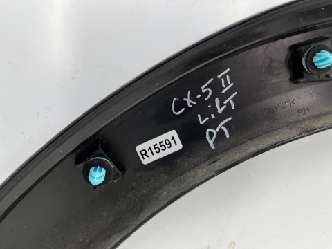 Listwa Mazda CX-5 II KP LIFT 21r.- PRAWY tylny rant nadkola błotnika nakładka prawy tył kpf1-51w51