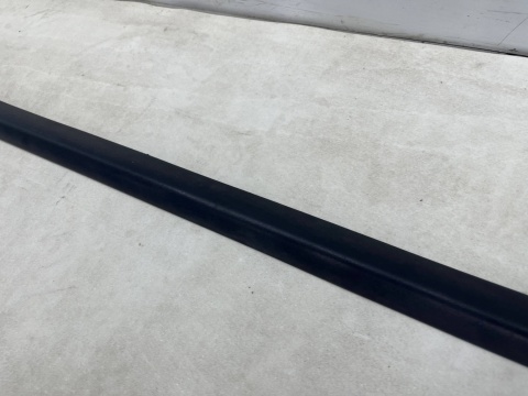 Nakładka progu VW Golf 5 V Touran I 03-09r. LEWA listwa progowa zewnętrzna próg 1t0854931b