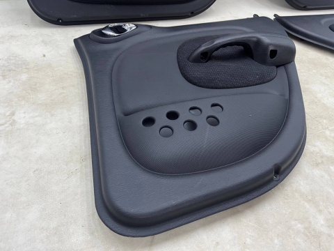 Tapicerka Chrysler PT Cruiser 00-06r. przedlift boczki drzwi KOMPLET prawy lewy tył przód NUMERY