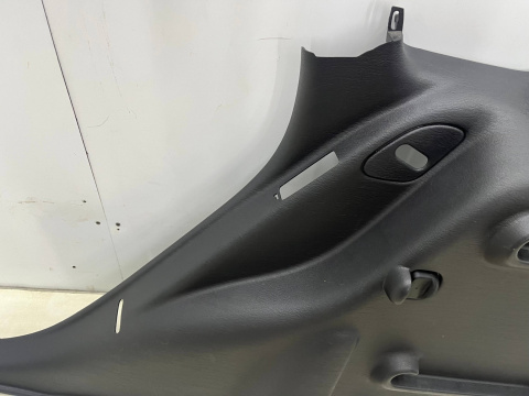 Tapicerka Chrysler PT Cruiser 00-06r. PRAWY boczek bagażnika prawy tył