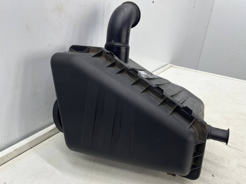 Obudowa filtra powietrza Chrysler PT Cruiser 00-10r. 2.2 CRD diesel 04891456ae