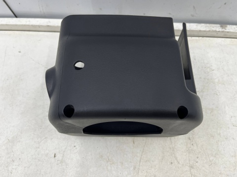 Obudowa kierownicy Chrysler PT Cruiser 00-06r. osłona kolumny stacyjki nie uszkodzona