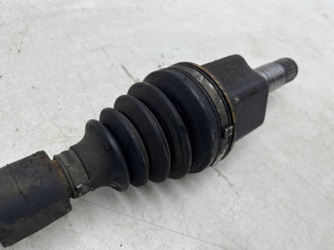 Półoś Chrysler PT Cruiser 00-10r. 2.2 CRD diesel lewa przednia półoś napędowa krótka przegub