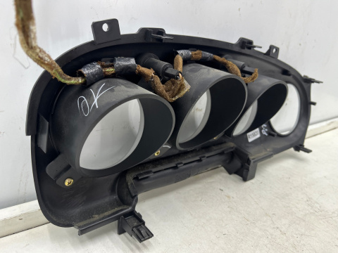 Ramka licznika Chrysler PT Cruiser 00-06r. osłona obudowa dekor licznika srebrny